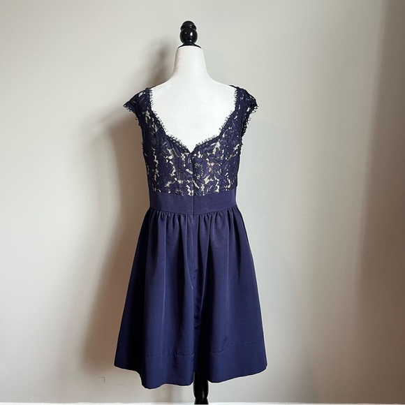 Eliza J. Navy Blue Fit & Flare Lace Bodice Cap Sleeve Cocktail Dress - size 12 - Picture 3 of 7